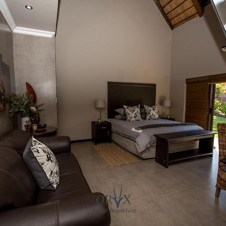 Oryx B&B Reserved Guests Only Мокопане Екстериор снимка